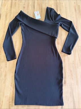 NWT Off-Shoulder Long Sleeve Black Bodycon Dress